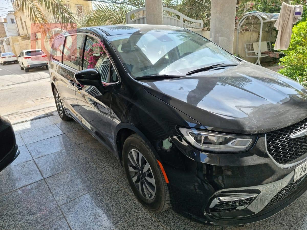 Chrysler Pacifica
